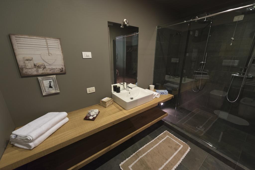 Agriturismo Locanda Del Pesco Collebeato Cameră foto